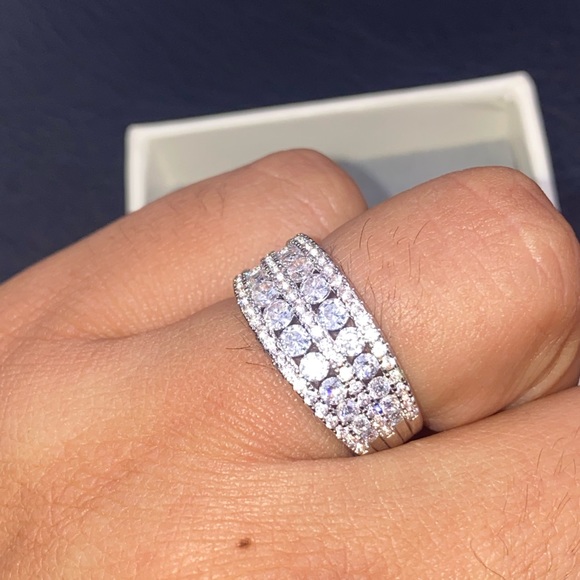 S925 unique eternity wedding band ring - Picture 10 of 15